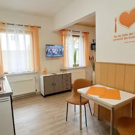 Uns Luett Huus Appartement *