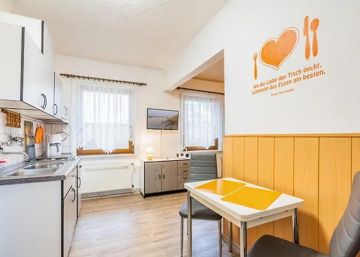 Uns Luett Huus Lägenhet *